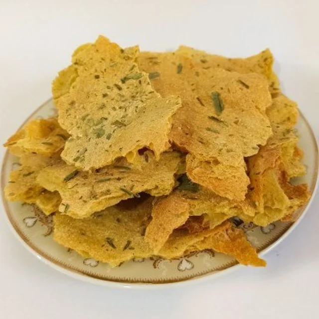 نان خشک هیزمی